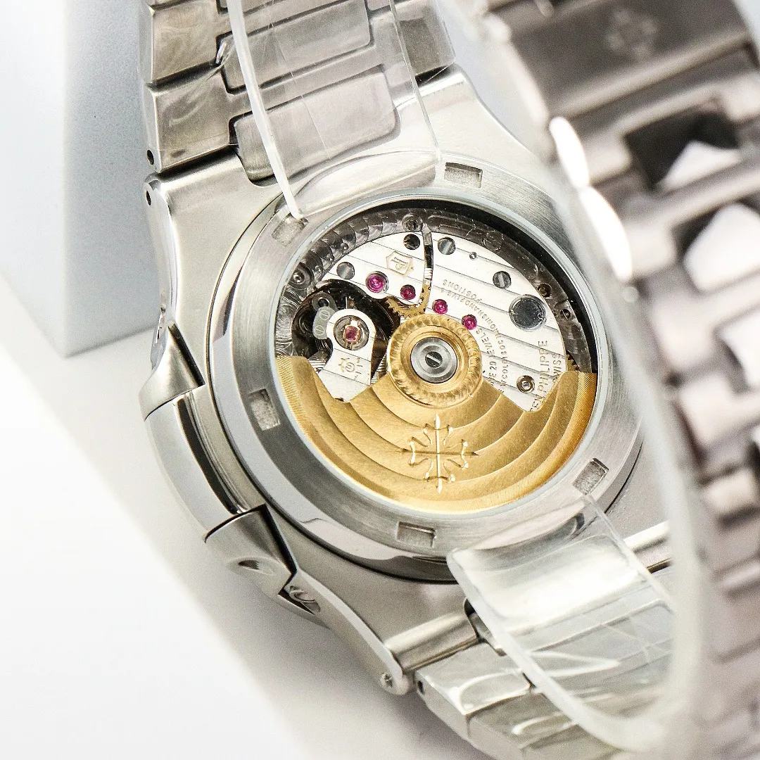 Patek Philippe Nautilus Green Perpetual Calendar - Image 9