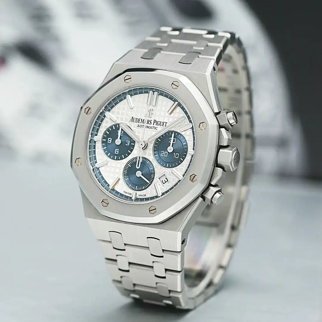 Audemars Piguet Royal Oak Offshore Selfwinding Chronograph Silver 26315ST.OO.1256ST.01 - Image 2