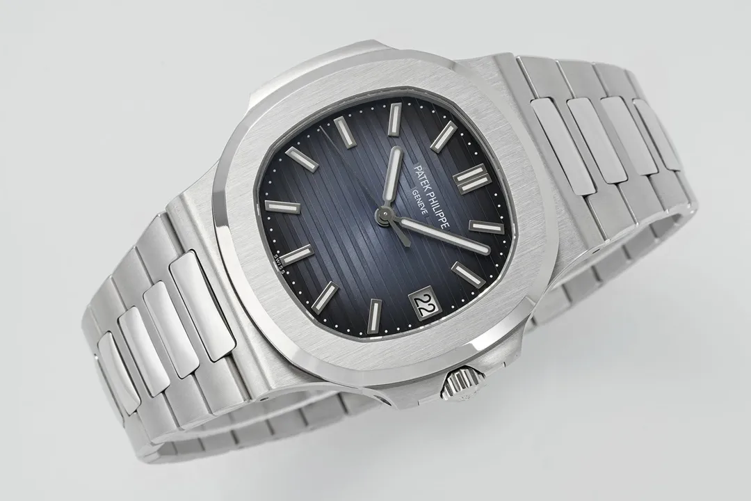 Patek Philippe 5811G Blue Nautilus Watch - Image 4