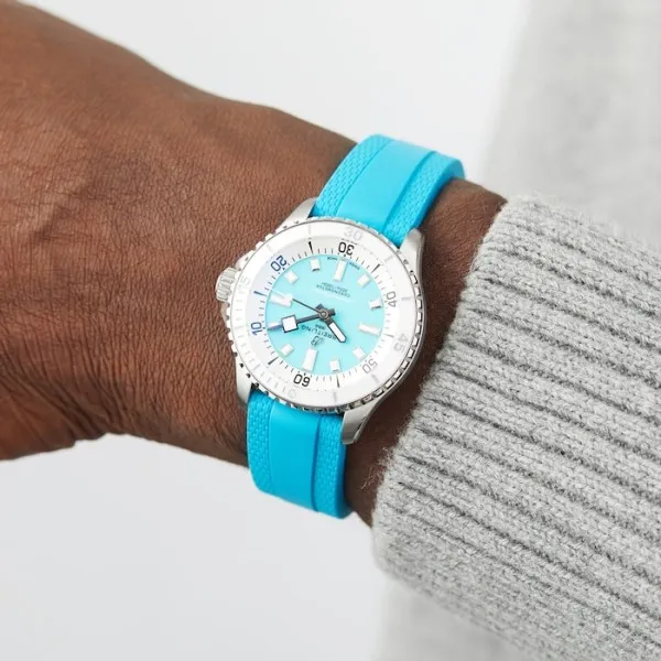 Breitling Superocean Unisex Automatic Turquoise Rubber Watch A17377211C1S1 - Image 6
