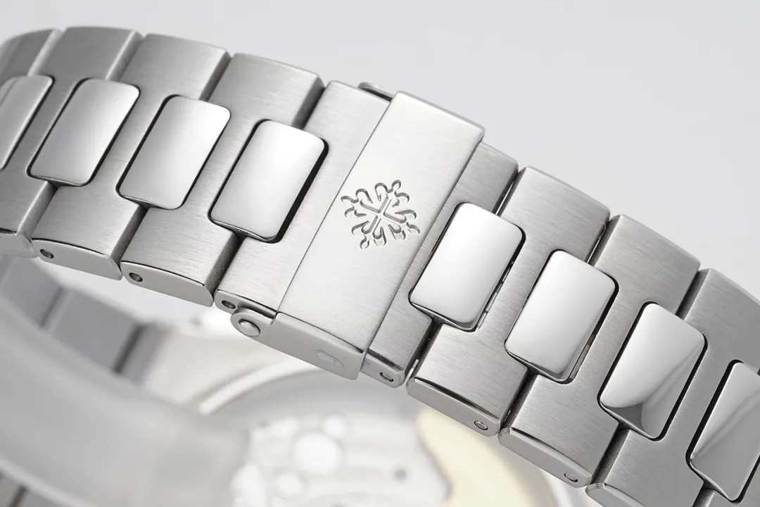 Patek Philippe 5980 Silver Chronograph Watch - Image 7