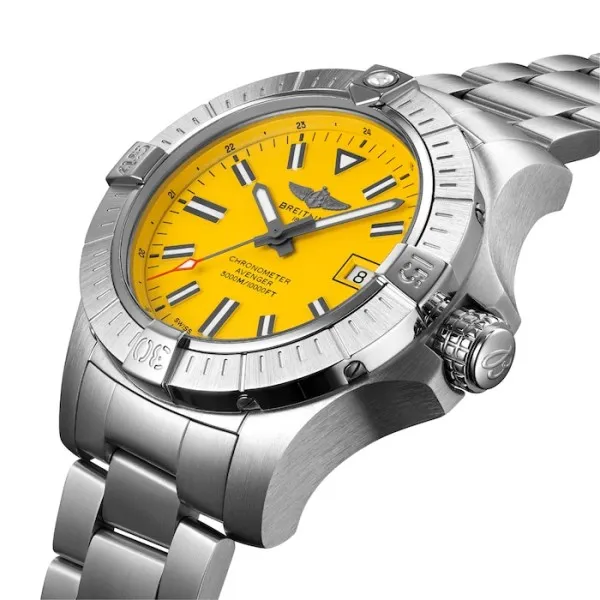 Breitling Avenger Men Automatic Yellow Stainless Steel Watch A17319101I1A1 - Image 2