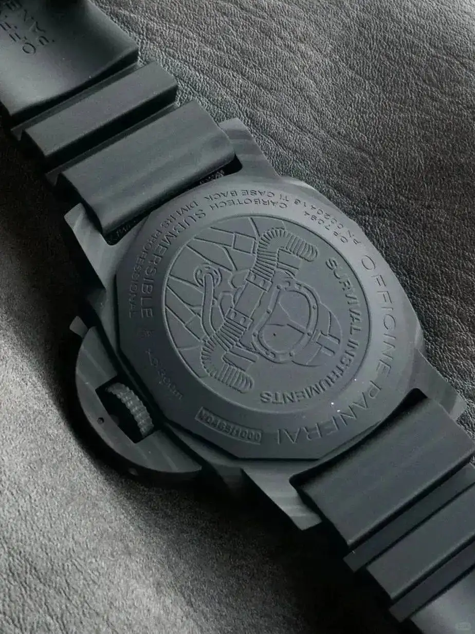 Panerai Submersible Men Automatic Black Rubber Watch PAM00979 - Image 6