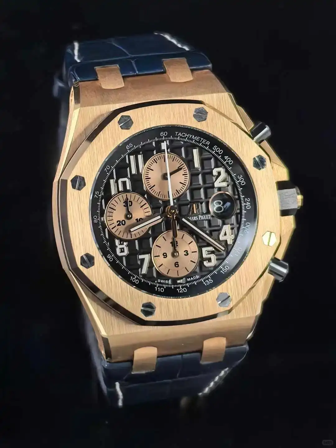 Audemars Piguet Royal Oak Offshore Selfwinding Chronograph Black. Gold 26470OR.OO.A002CR.02 - Image 3
