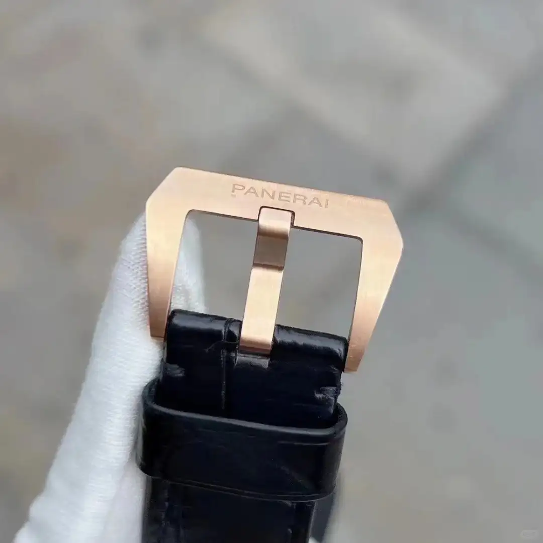 Panerai Luminor Men Automatic Blue Alligator Watch PAM01111 - Image 3