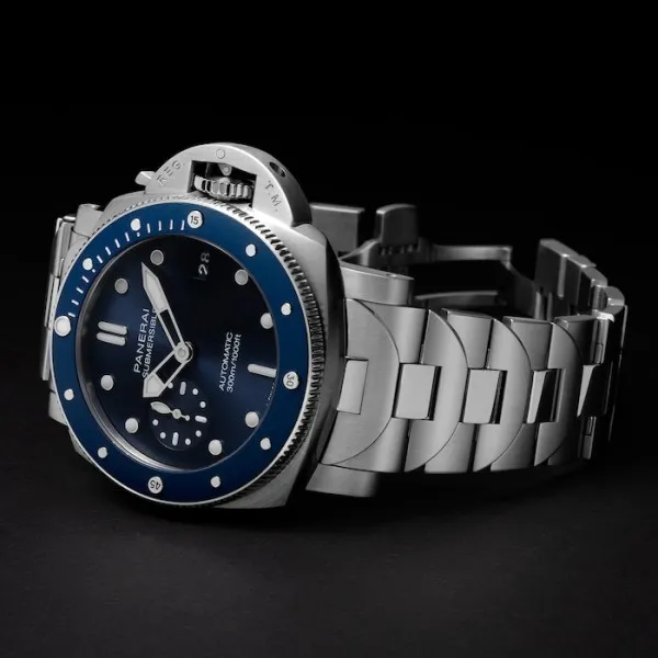 Panerai Submersible Men Automatic Blue Stainless Steel Watch PAM01068 - Image 4