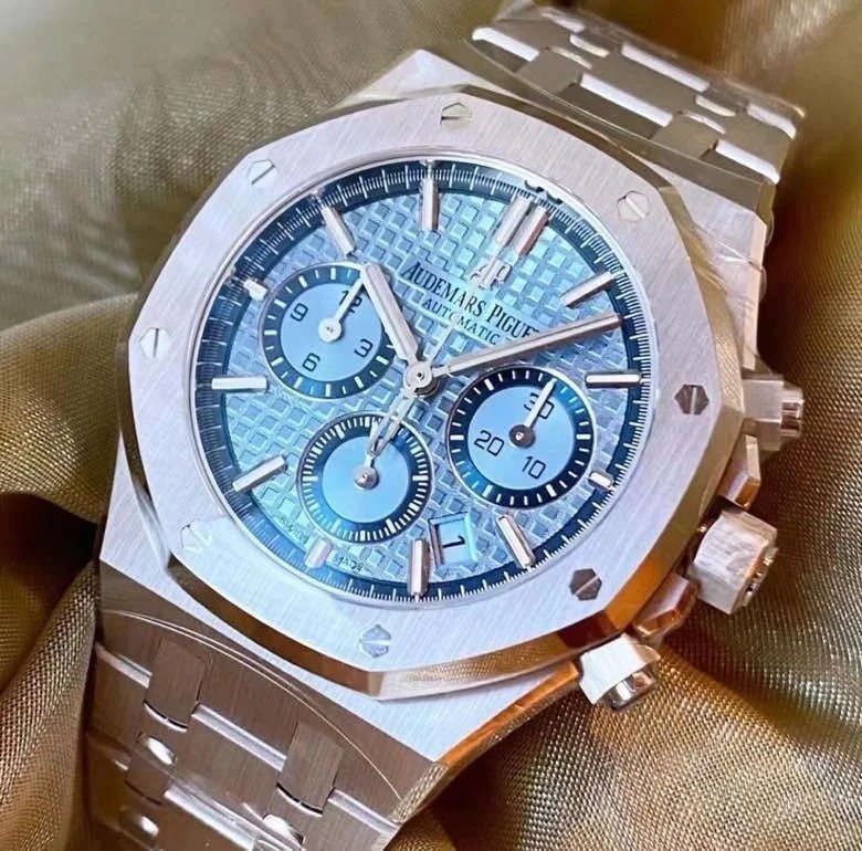 Audemars Piguet Royal Oak Selfwinding Chronograph Blue 26317BC.OO.1256BC.01 - Image 5