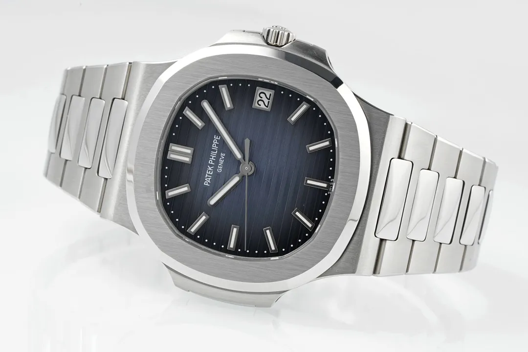 Patek Philippe 5811G Blue Nautilus Watch - Image 6