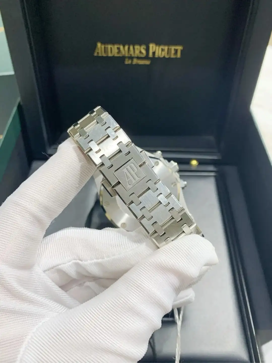 Audemars Piguet Royal Oak Offshore Selfwinding Chronograph Gray 26315ST.OO.1256ST.02 - Image 6