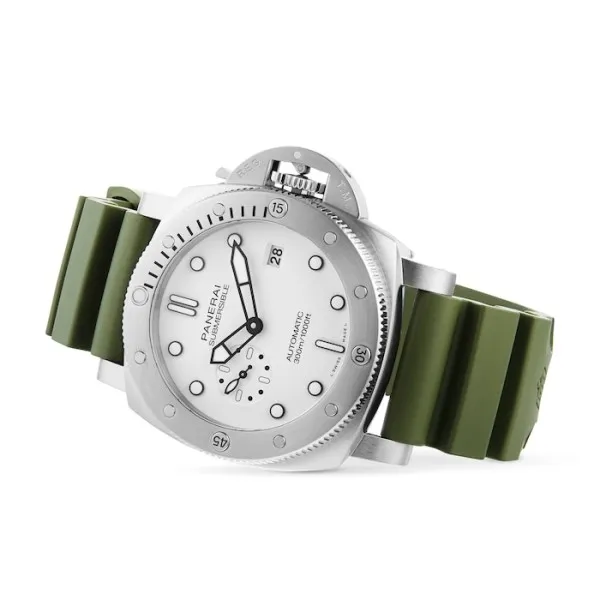 Panerai Submersible Men Automatic White Rubber Watch PAM01226 - Image 3