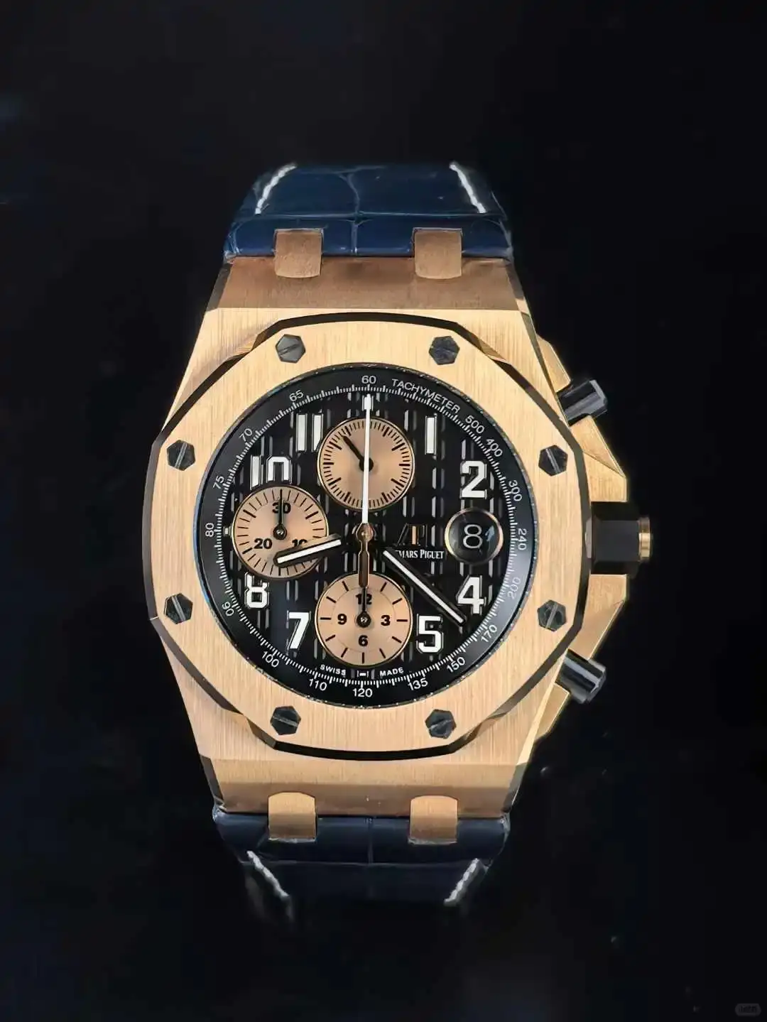 Audemars Piguet Royal Oak Offshore Selfwinding Chronograph Black. Gold 26470OR.OO.A002CR.02 - Image 2