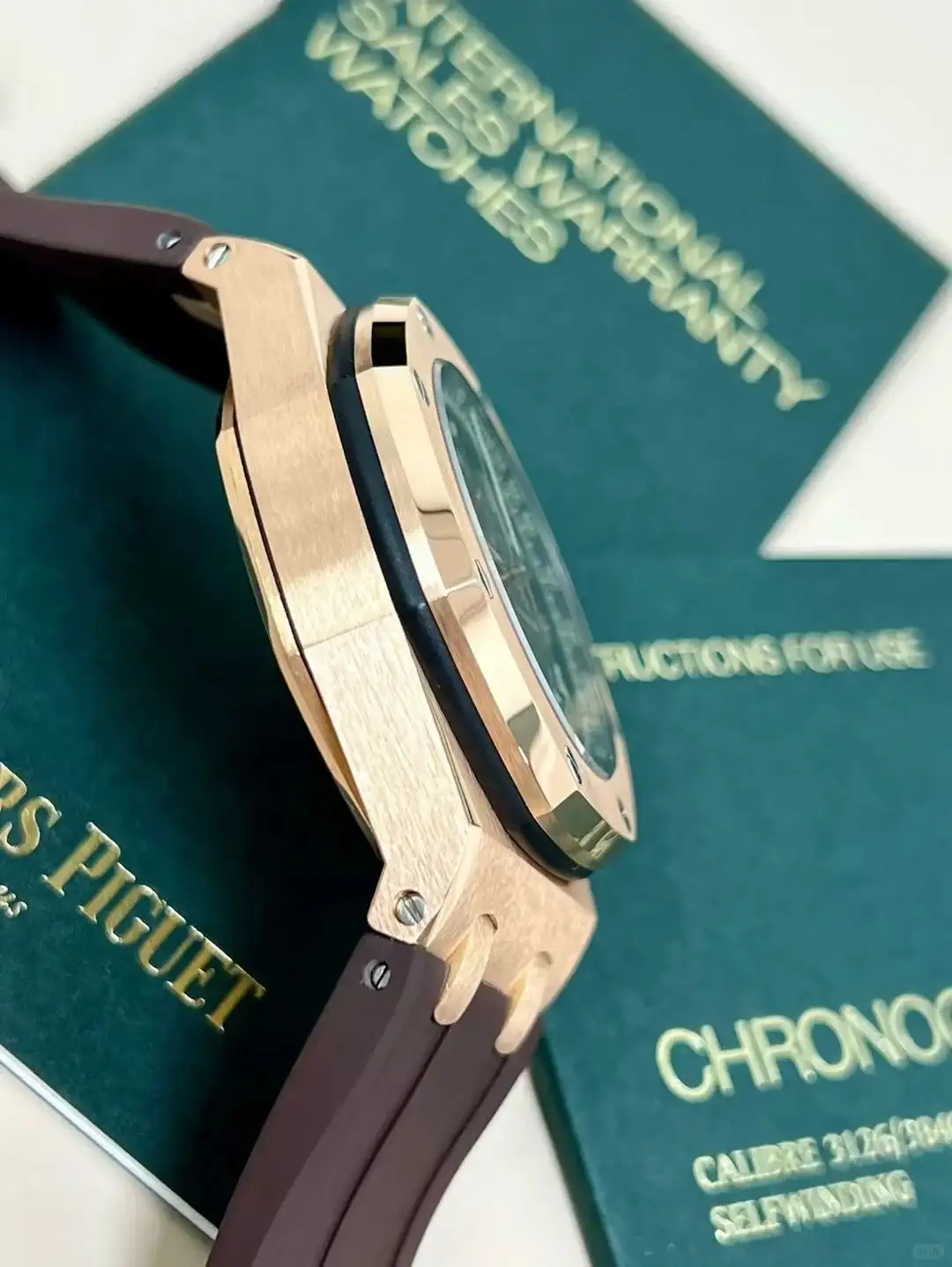 Audemars Piguet Royal Oak Offshore Selfwinding Chronograph Brown 26470OR.OO.A099CR.01 - Image 4