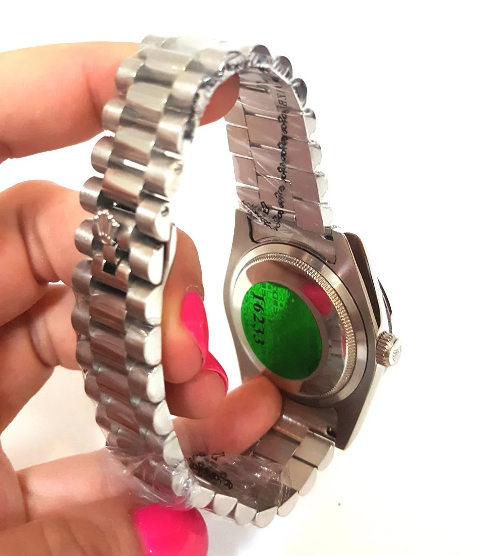 Rolex Day-Date 36mm Silver Dial 118346 - Image 4