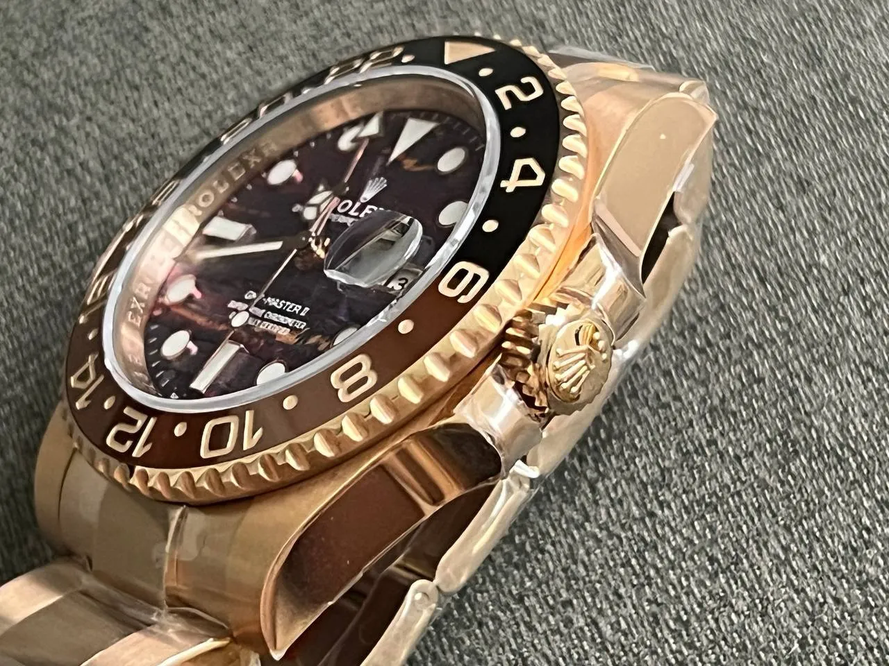 Superclone Rolex GMT-Master II 40 mm 126715CHNR Tiger Iron Dial - Image 11