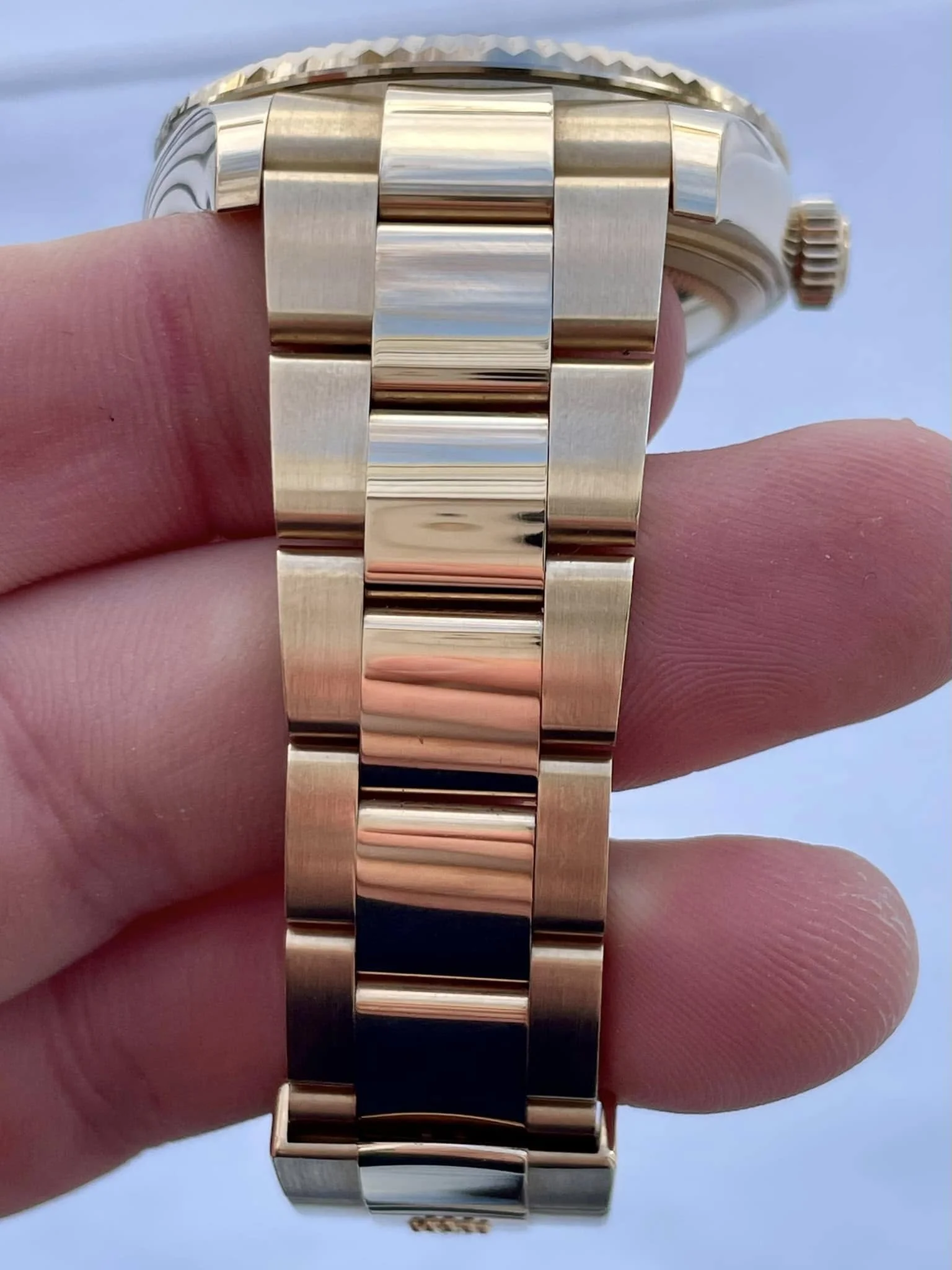 Superclone Rolex Sky-Dweller 42 mm Intense white Dial 336938 - Image 2